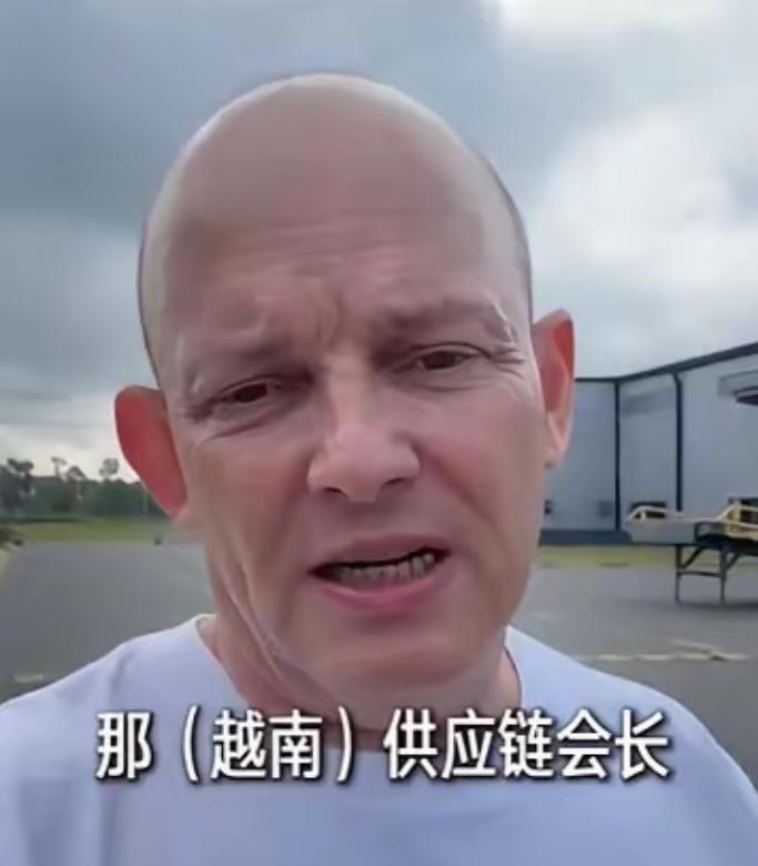 很多网友总爱说，越南要承接全球制造业，要取代中国成为下一个世界工厂。可这位丹麦特