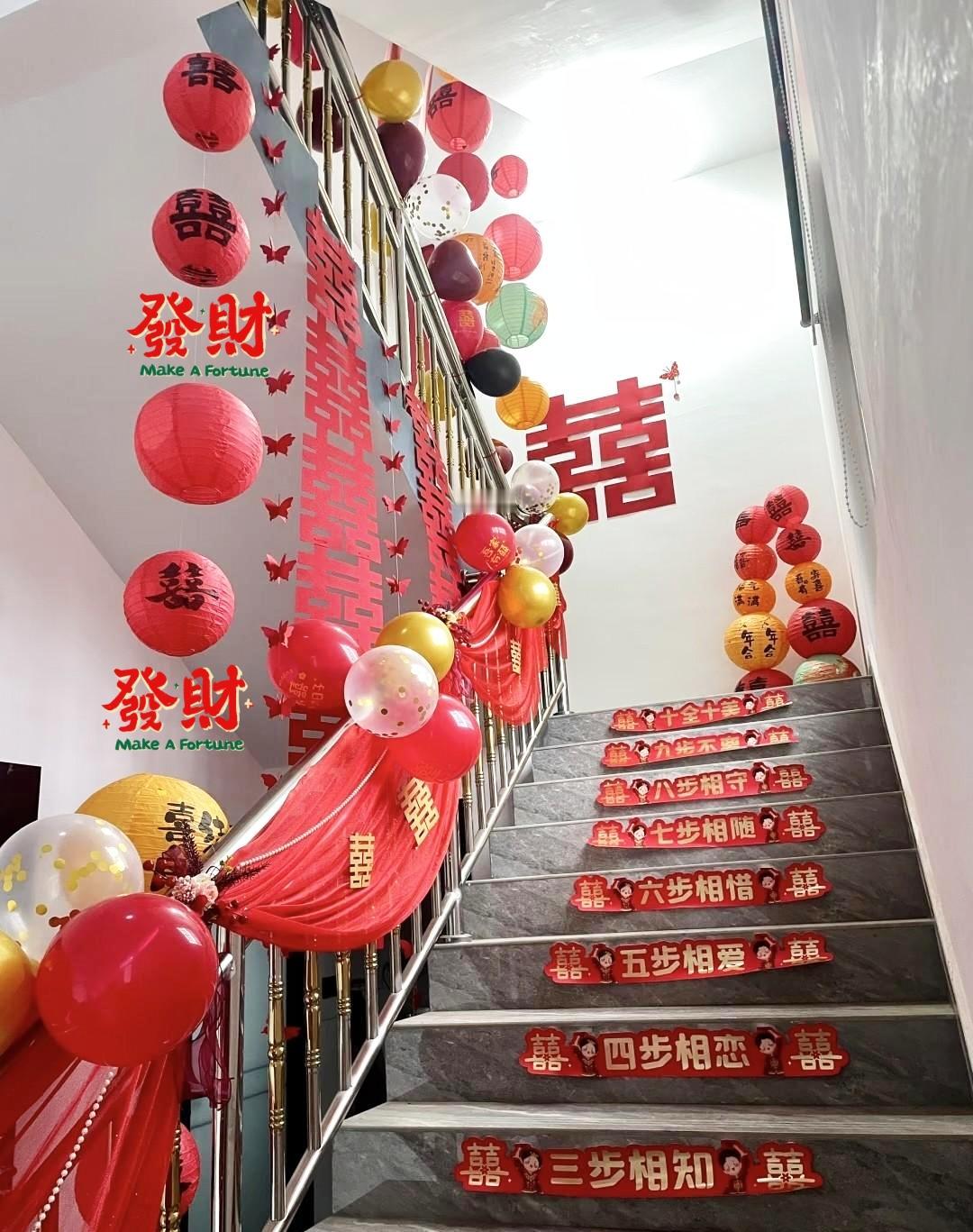 我大学同学昨天结婚让人意想不到的是他居然一个同学都没邀请结婚当天只请了“双