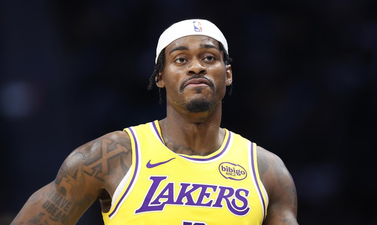 范德比尔特被DNP多场的原因曝光！美媒报道：佩林卡一直在寻求交易，而范德比尔特是