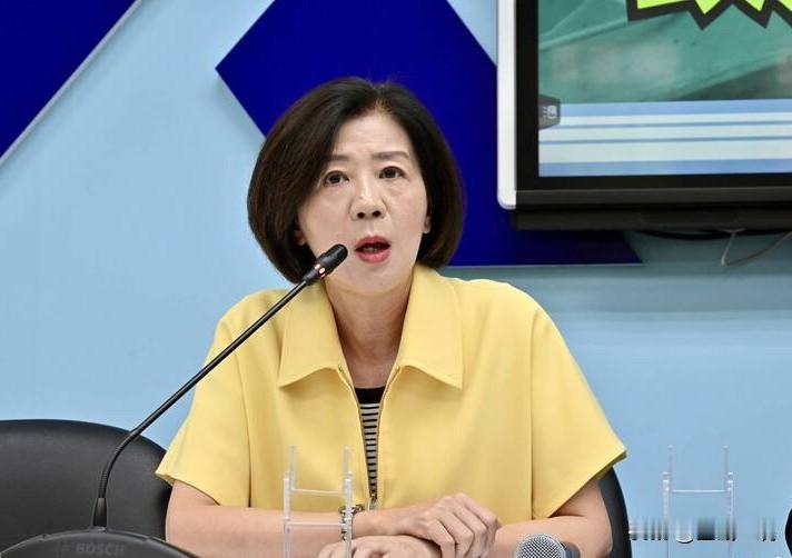王育敏请辞国民党嘉义县党部主委国民党嘉义县党部今天（11日）表示，县党部主委