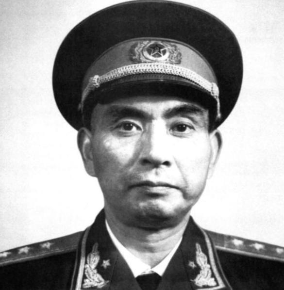 1972年，沈阳军区调来了一名副司令员，因为带个“副”字，军区个别干部根本不重视