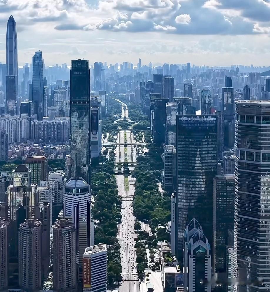 广东经济第一城深圳市2025年前三季度经济数据已经公布了,深圳2025年前三季度