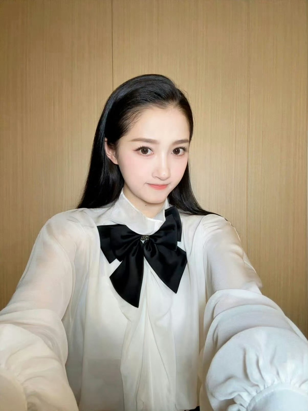 关晓彤 不用吓唬我我可以自己哭关晓彤的哭戏不用担心，关晓彤的表现力也是！！怎么可