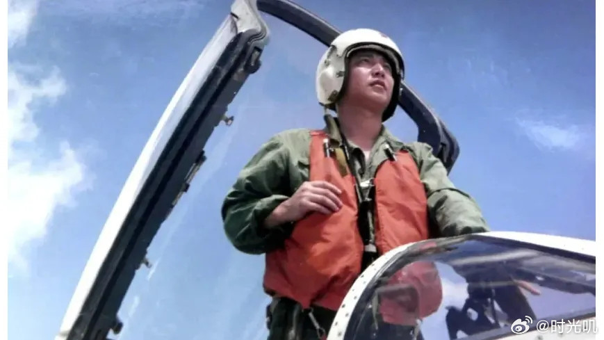 今天是4月1日，81192王伟烈士牺牲25周年。当年他为捍卫南海领空，被美机撞机