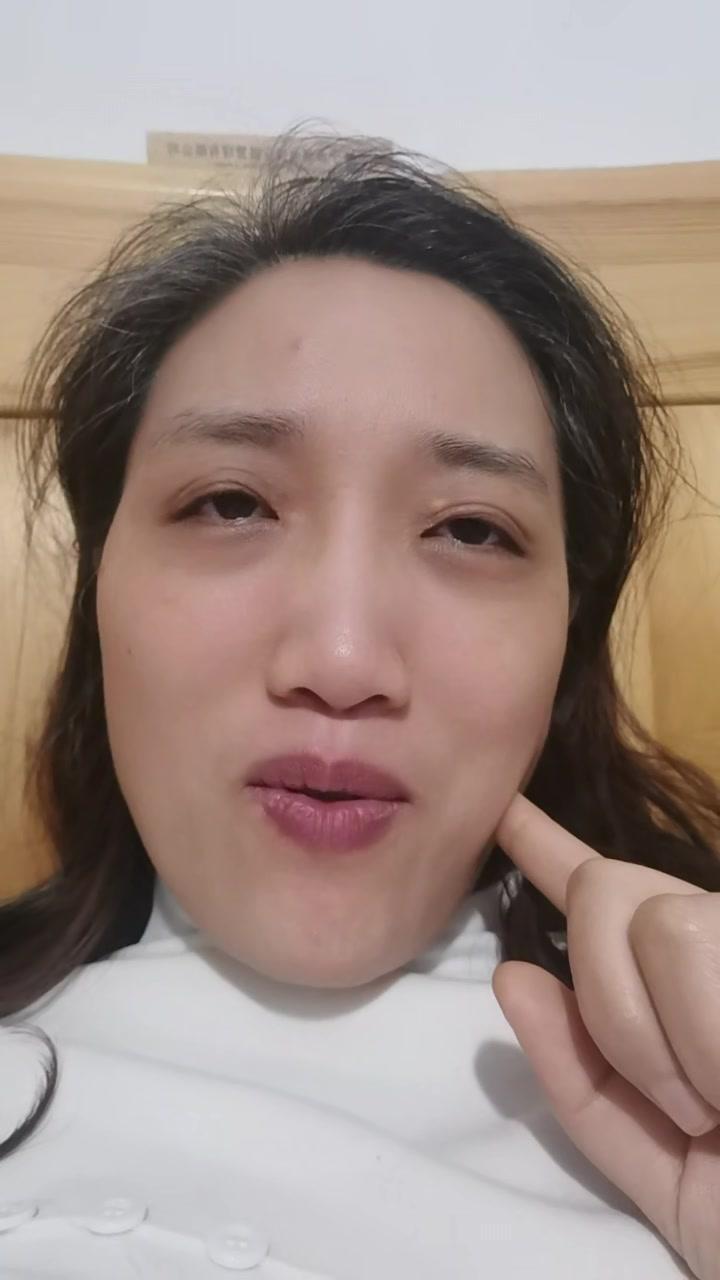 但在我印象里，大部分摩羯座好像完全不是这样。他们更喜欢宅在家里，一个人待着，不喜