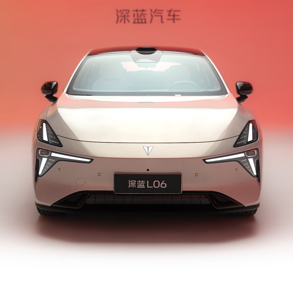 深蓝L06这设计是真高级，学吧。​​​