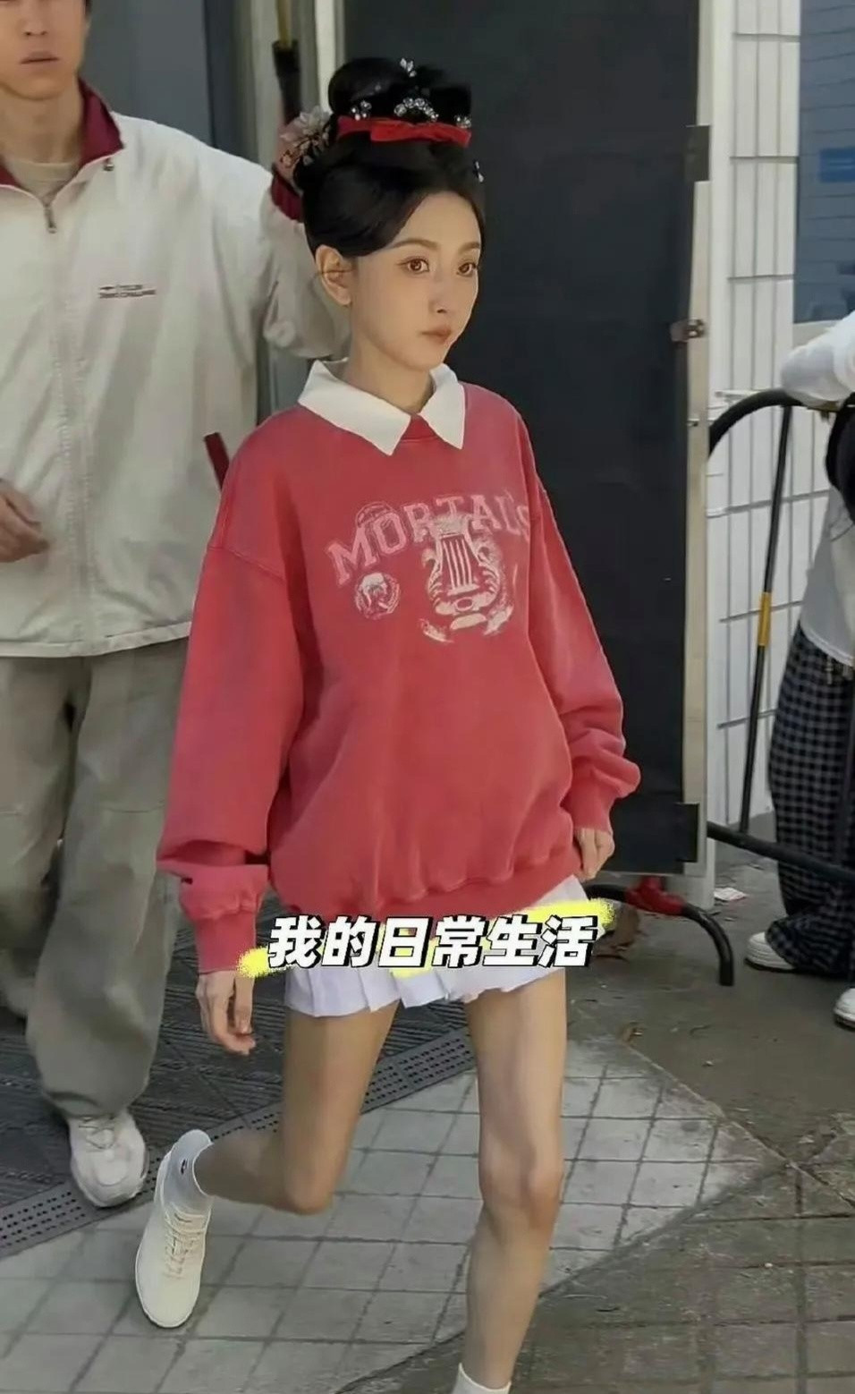 宋祖儿为了上镜已经瘦到极致了，才72斤！