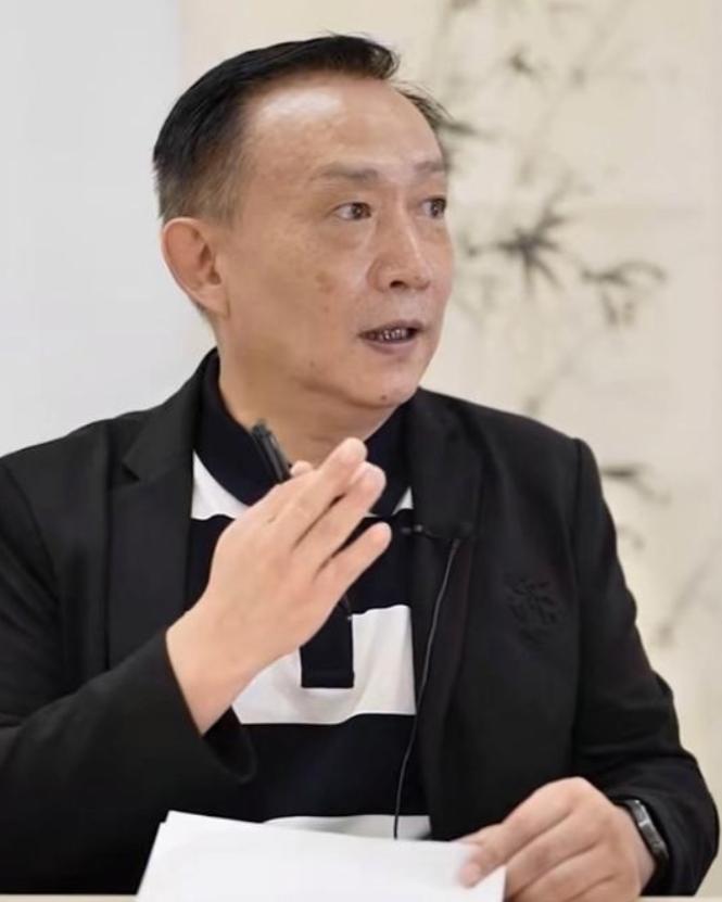 水、电、网，全要打包卖给私人资本？有人想把我们天天用的水、电、网络，全都打