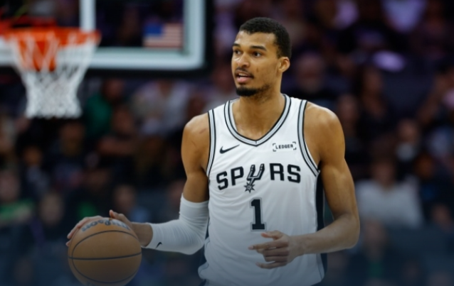 持续给雷霆战绩压力的好处逐渐展现第一，马刺现阶段战绩包袱小，赛程轻松。已经开