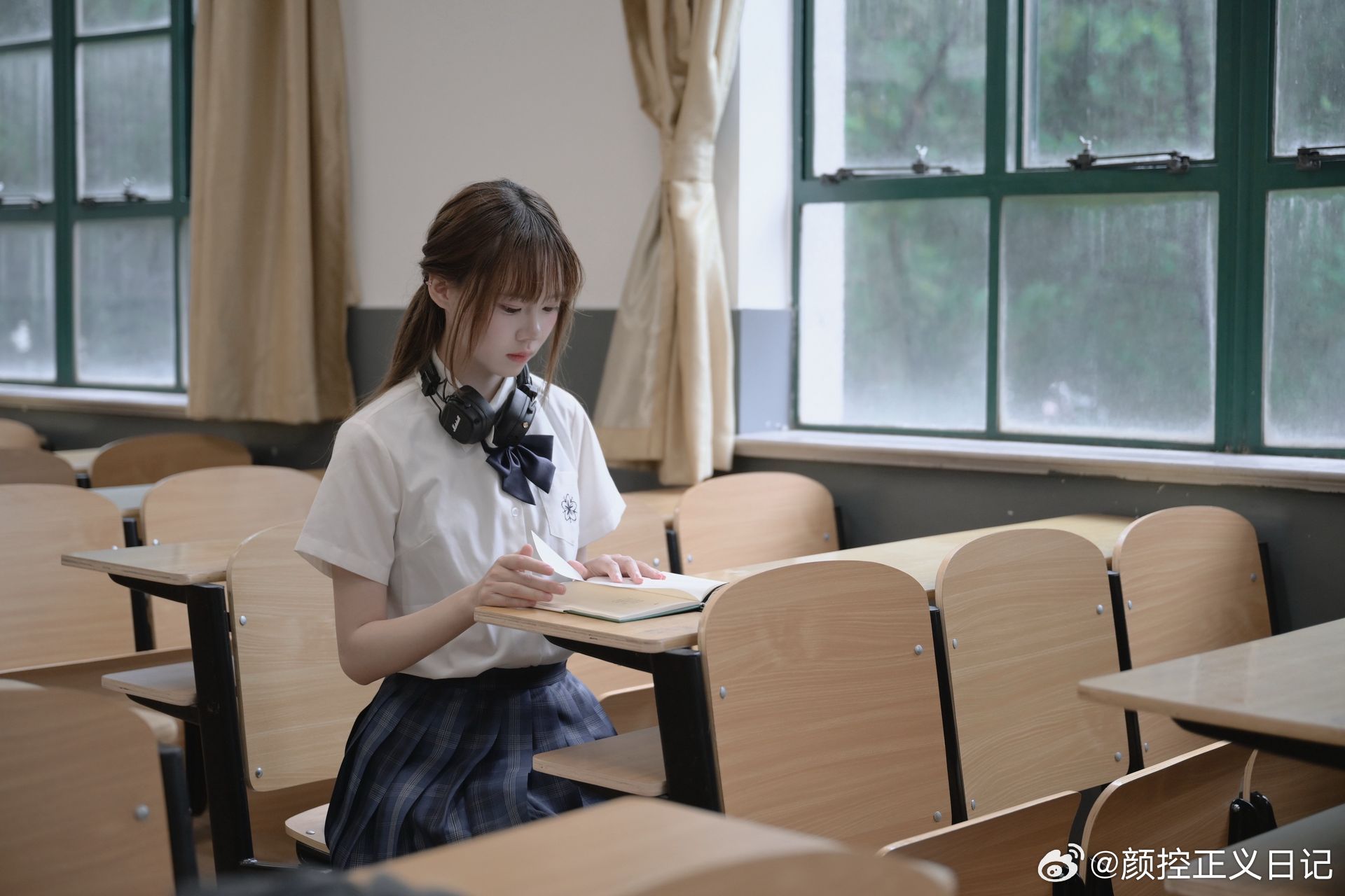 jk私影校园记忆美女