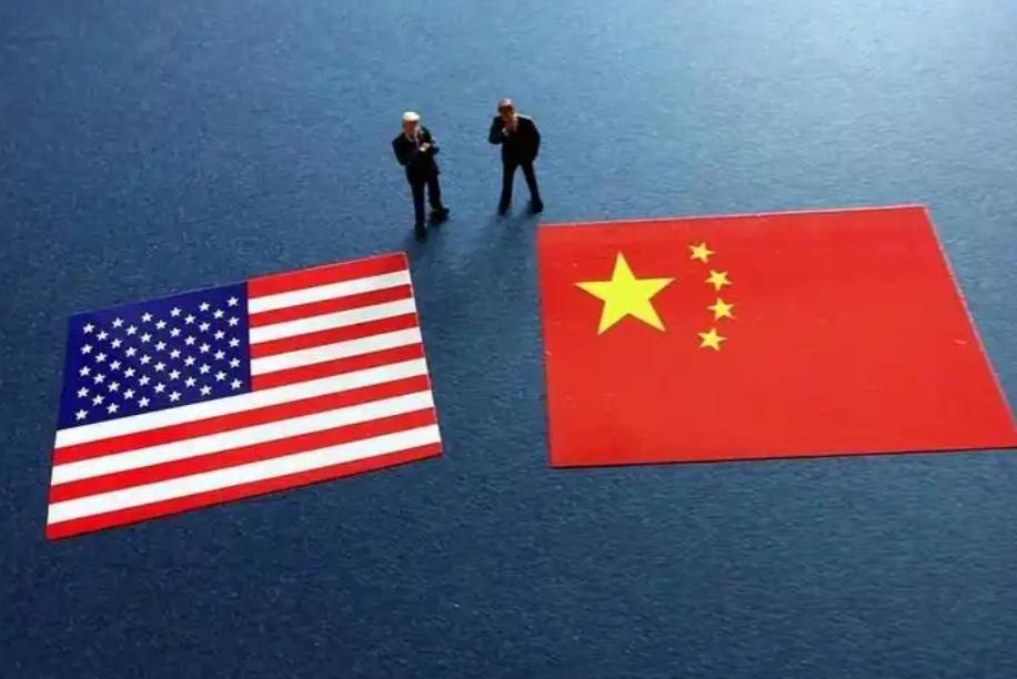 这回，中国不帮美国了？ 美国国债堆到了36万亿美元，像雪球越滚越大，随时可能