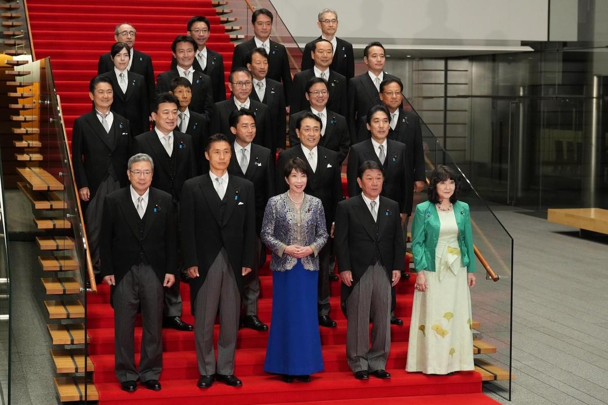 日本首相高市早苗的这场内阁大换血，彻底关上了中日关系缓和的大门。连最后一张能缓冲