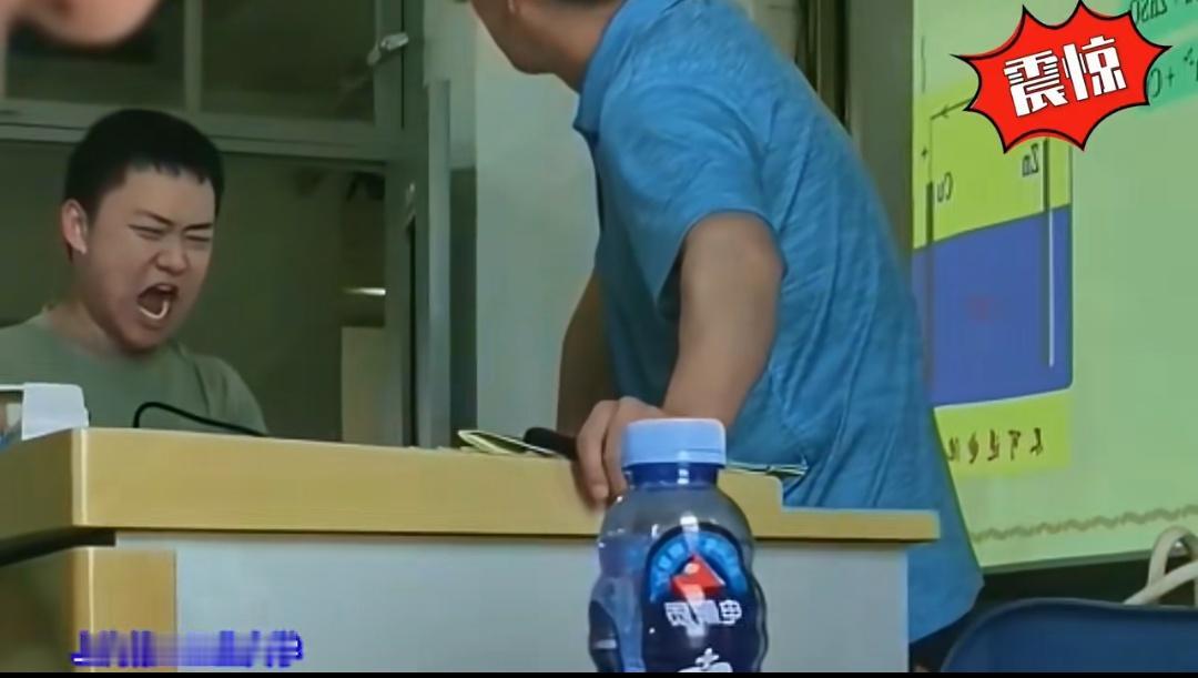 上海第二工业大学，课堂上连喊“杀杀杀”的大四男生，其实不是天生暴戾的人！他不是懒