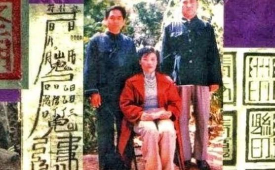 1986年夏日，两男一女结伴游玩故宫，女子突然语出惊人，直言“这大殿的气派和我