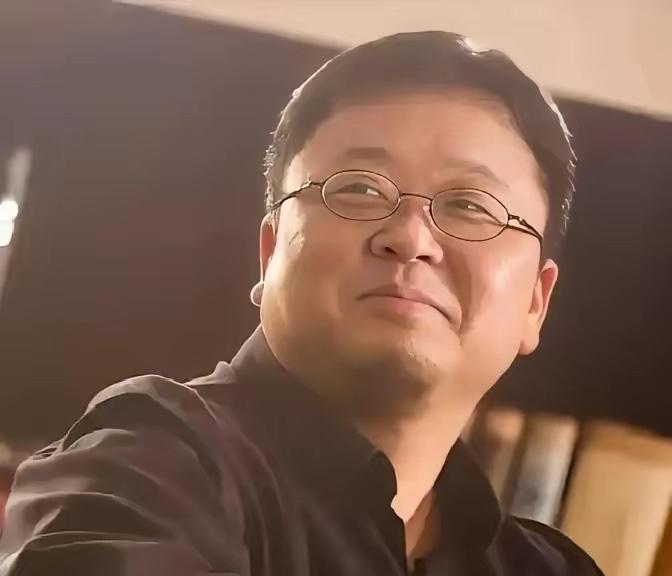 罗永浩，激动发文！3月18日深夜，罗永浩突然在社交平台高调发文，言辞十分不客气