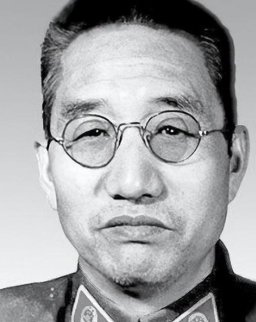 1985年5月，张司令员返回家中便将保姆叫了过来，保姆以为张司令员要说生活上的事