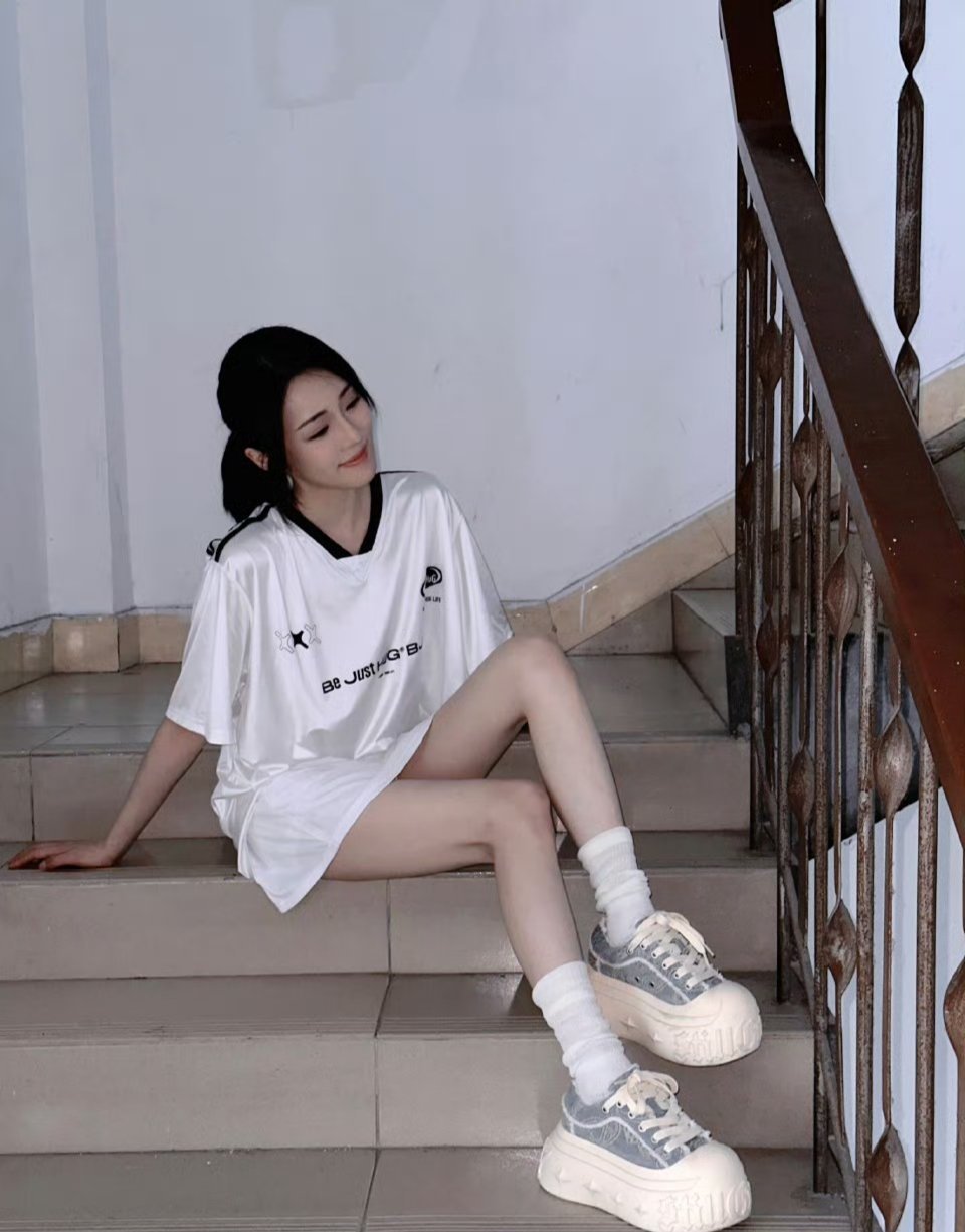 张可盈大长腿～～张可盈​​​