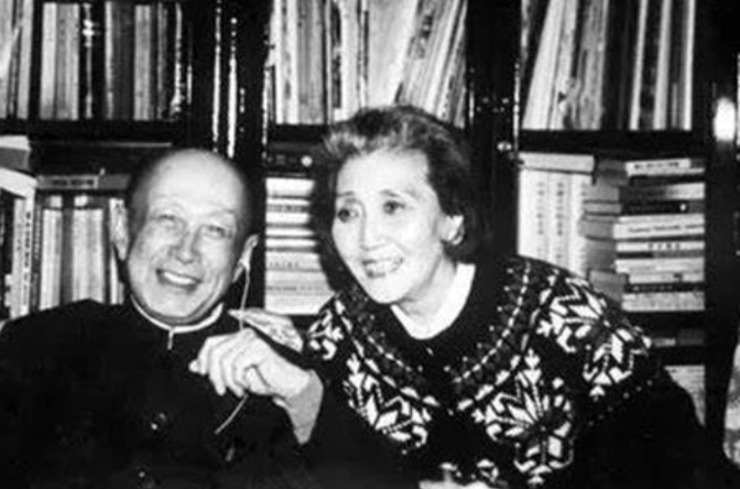 1969年，钱学森的父亲病逝，临终前留下遗嘱：把3000元遗产都交给女儿钱月华。