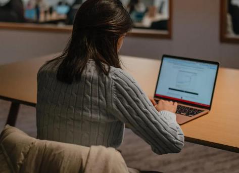 超一万名博士辞去美国公务员，浩荡回国，赴美留学暴跌28.6%！ 一直以来，美