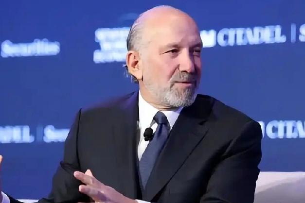 4月24日，路透社称，美国商务部长卢特尼克周三对媒体说:“美国晶片巨头英伟达性能