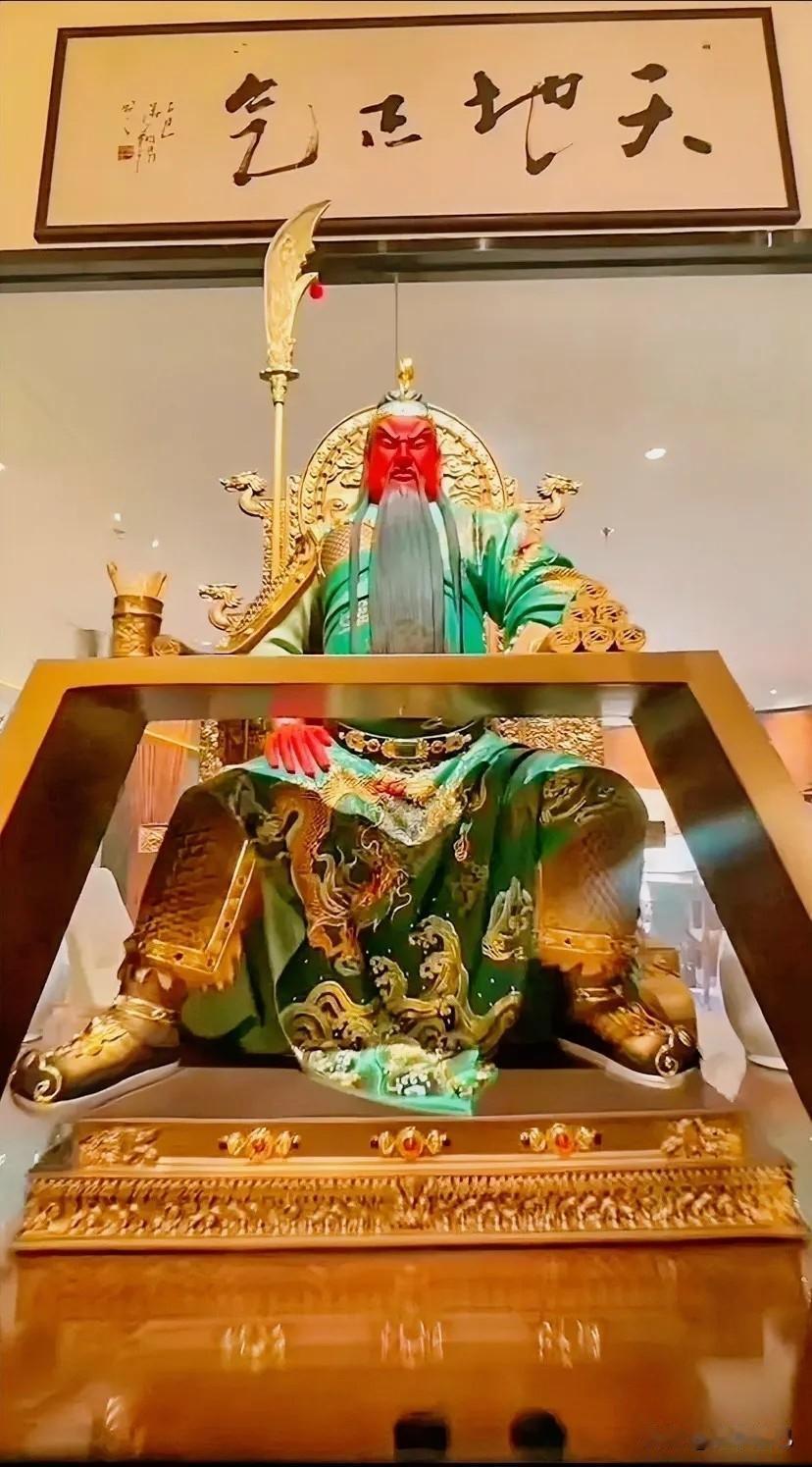 当你越来越了解命理，越来越了解天道的时候，你就不会去羡慕那些所谓的有钱人，因为你