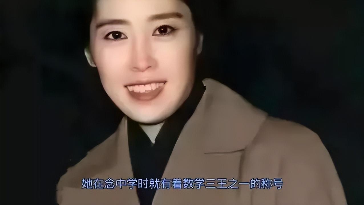 熬过整整12年牢狱煎熬，1978年王光美终于踏出秦城监狱的厚重高墙。刚住进招待