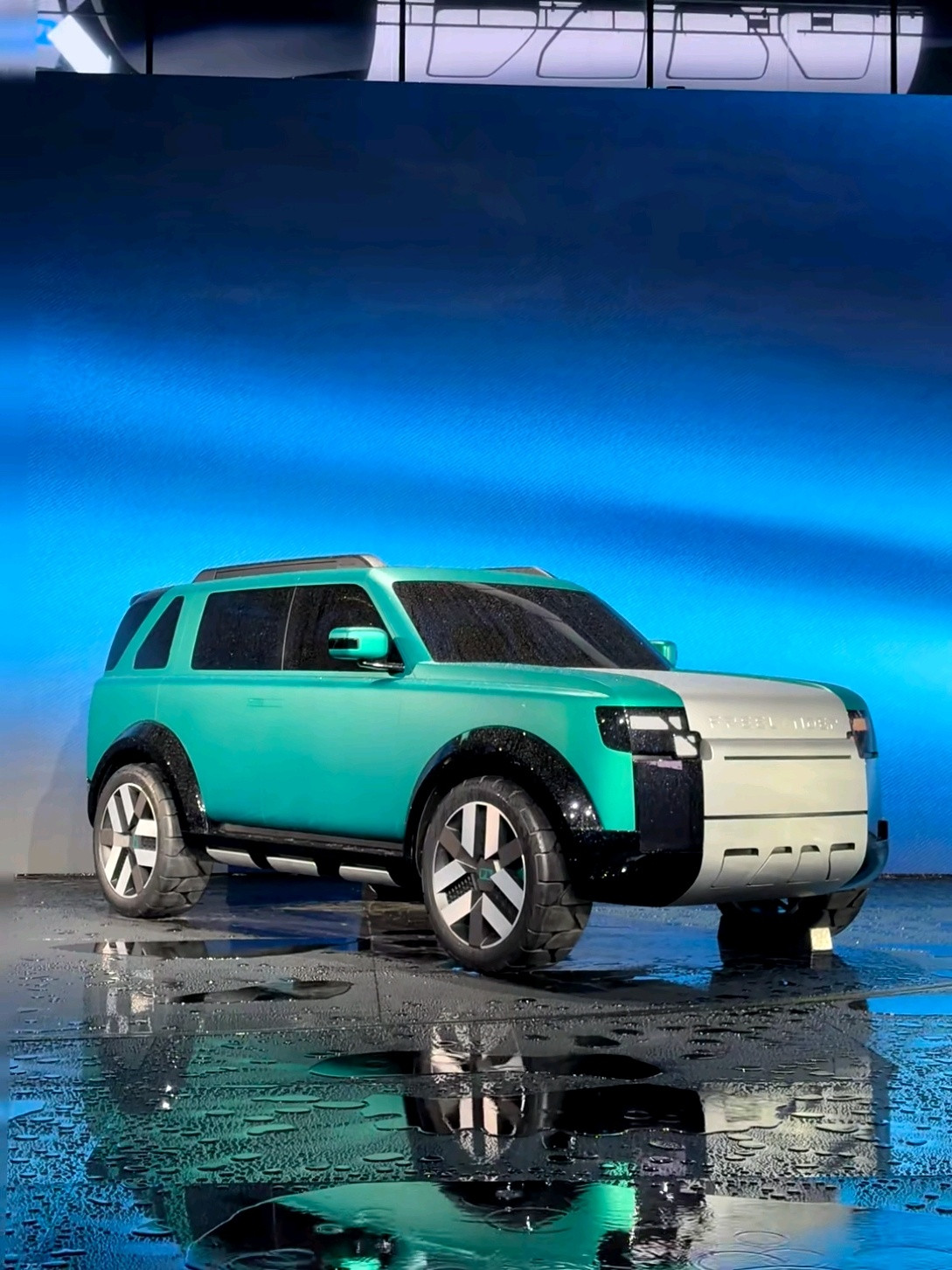 既然都不说，那我来说吧，真丑。