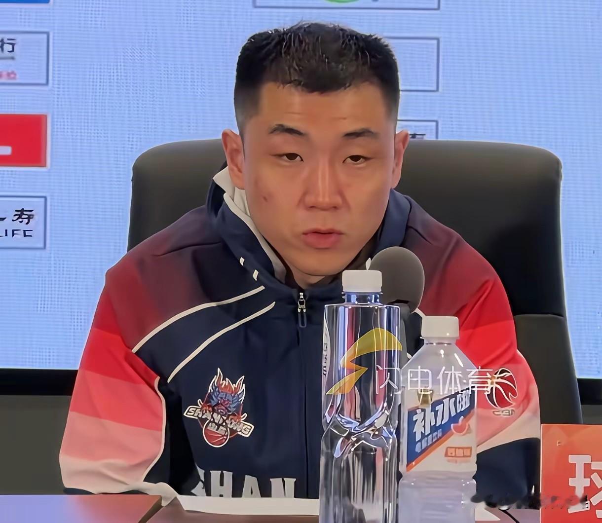 高诗岩勇气可佳！山东客场88:94不敌广东，赛后国家队主力后卫高诗岩这样评价