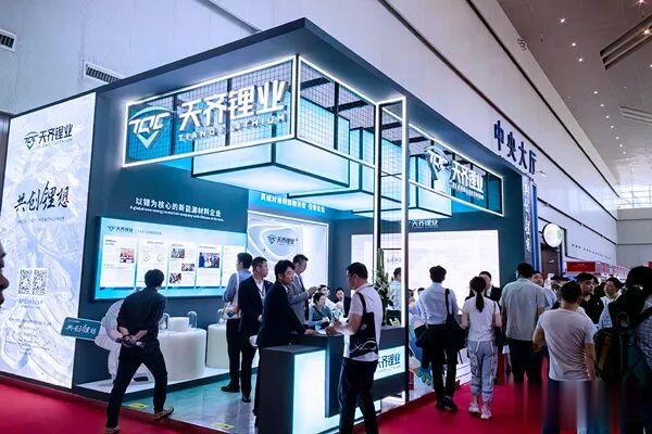 天齐锂业抛售SQM股份! 拟净筹超58亿港元用于并购优质锂矿资产等