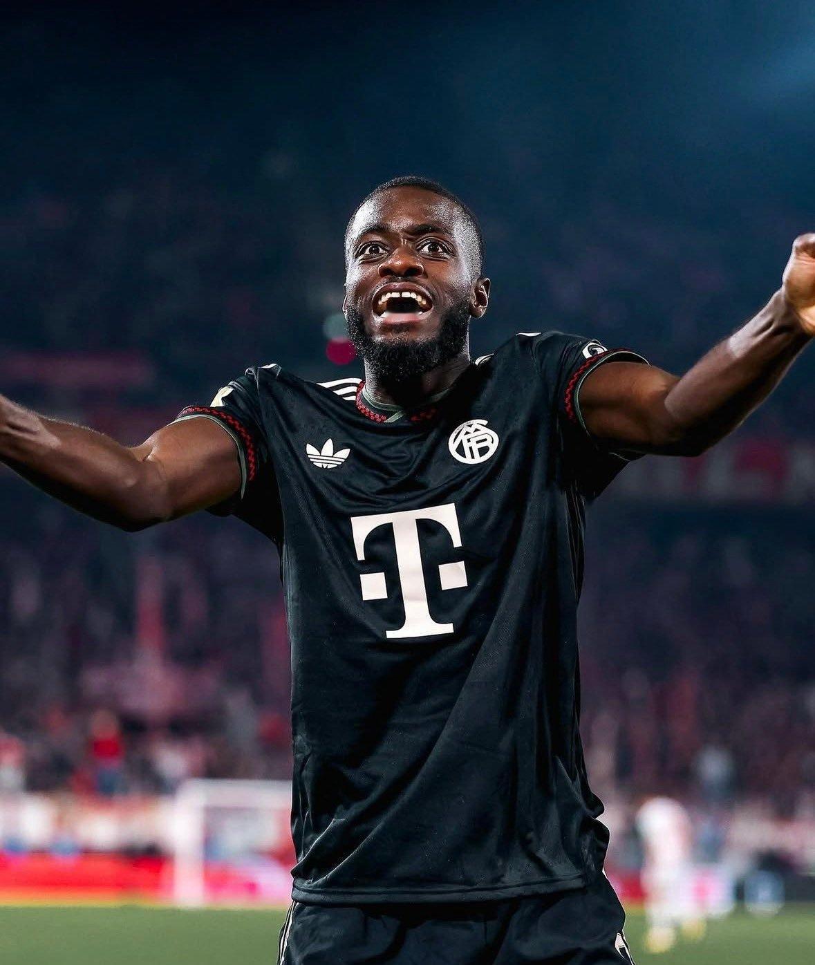 欧洲转会新闻！★最后期限！乌帕梅卡诺周日之前就要决定是否接受拜仁的报价，这份