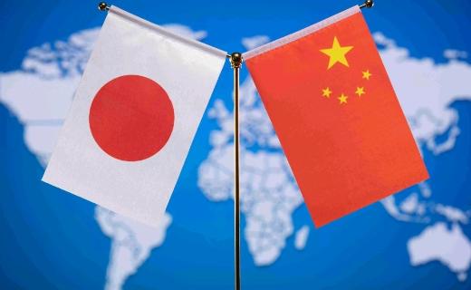 日本态度很强硬！日本不接受我们的抗议！11月4日，在我们对高市早苗首相与林信义会