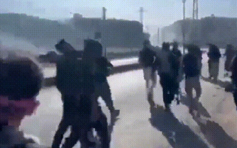 朱大帅战术成功了，41个叙利亚部落操起皮卡和RPG，联合攻打苏韦达！叙利亚有4