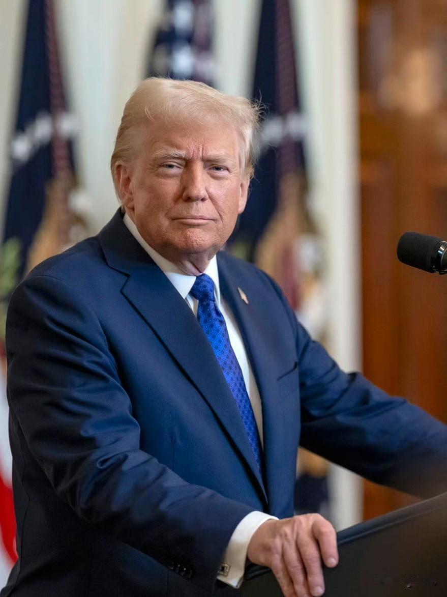 太尴尬了！说好的新闻自由呢？美国总统特朗普向所有新闻媒体发出警告，声称如果电视台