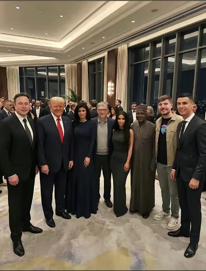 看看这里面谁最穷[捂脸哭]