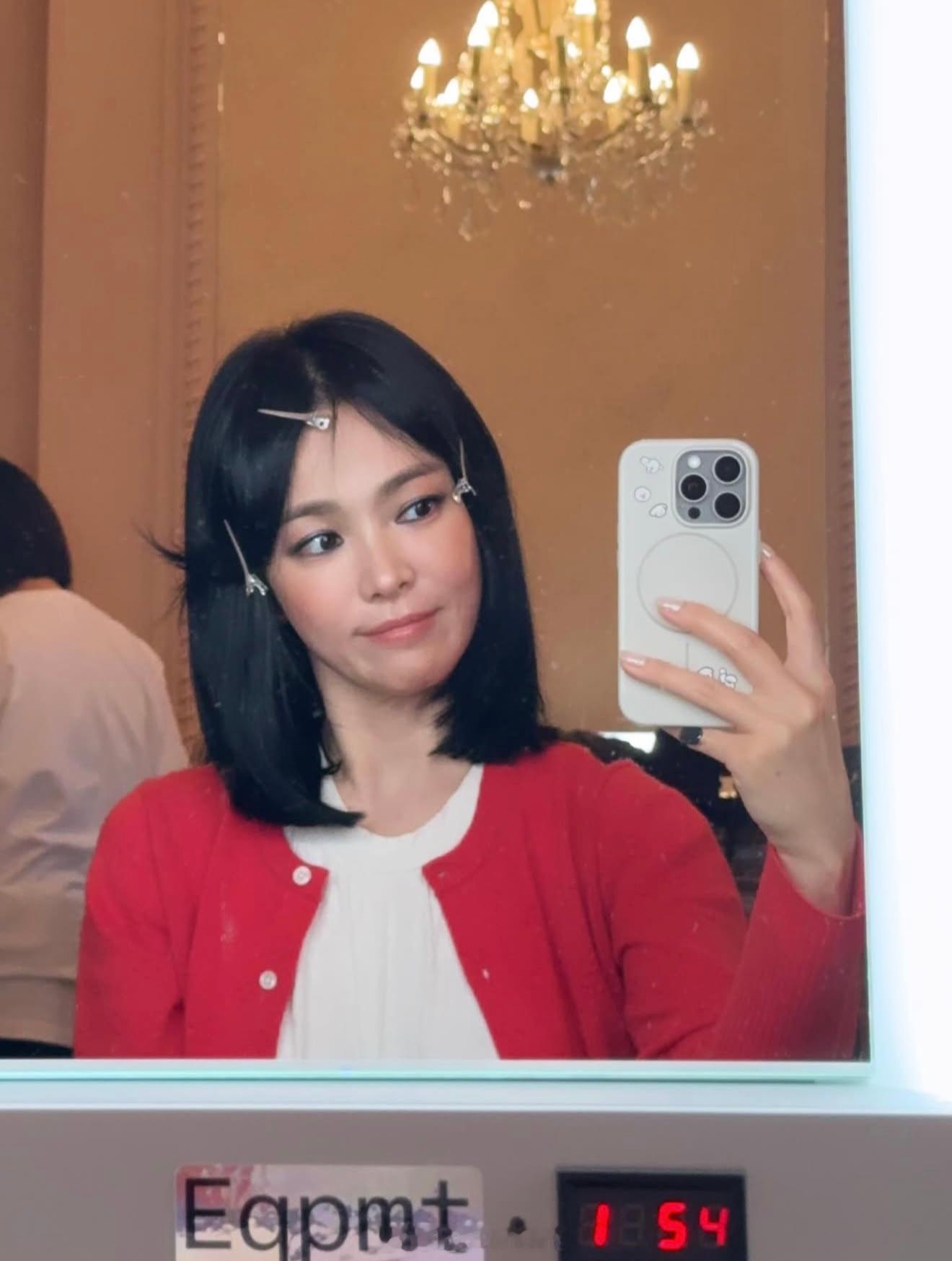 宋慧乔宋慧乔剪短发真的会上瘾就是造型起来比较费劲