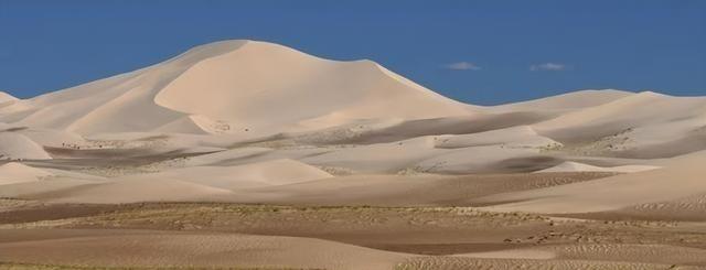 现在看来,不让蒙古国借道是对的!蒙现在很痛苦很难受,因为没有陆路和出海口。它想过