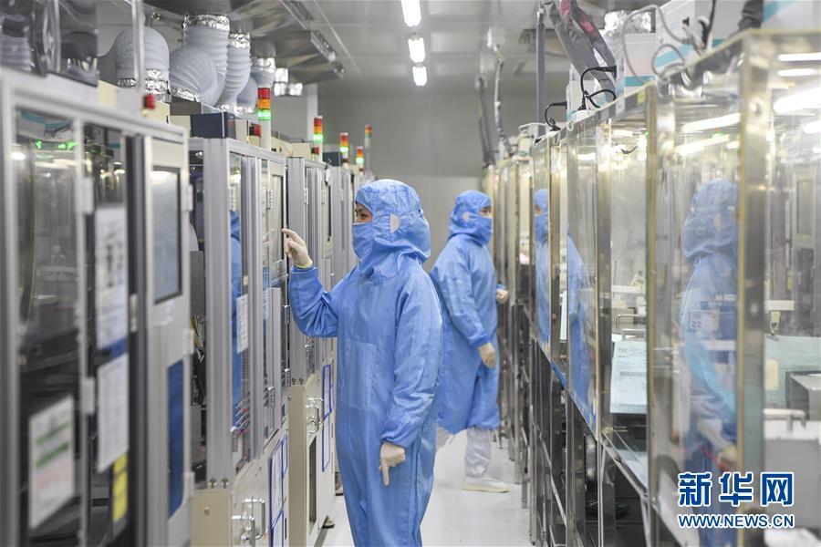 中国芯片异军突起，出口爆增，首次登顶出口单品第一宝座！根据9月份海关总署对外公布