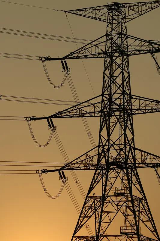 李嘉诚旗下公司出售英国电网业务，这事儿在能源市场可掀起了不小的波澜。2026年2