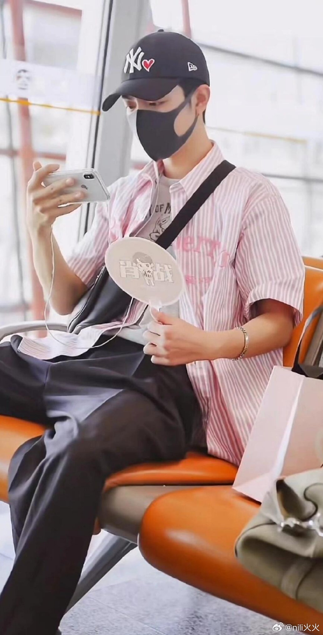 小情侣的帽子，好看博君一肖