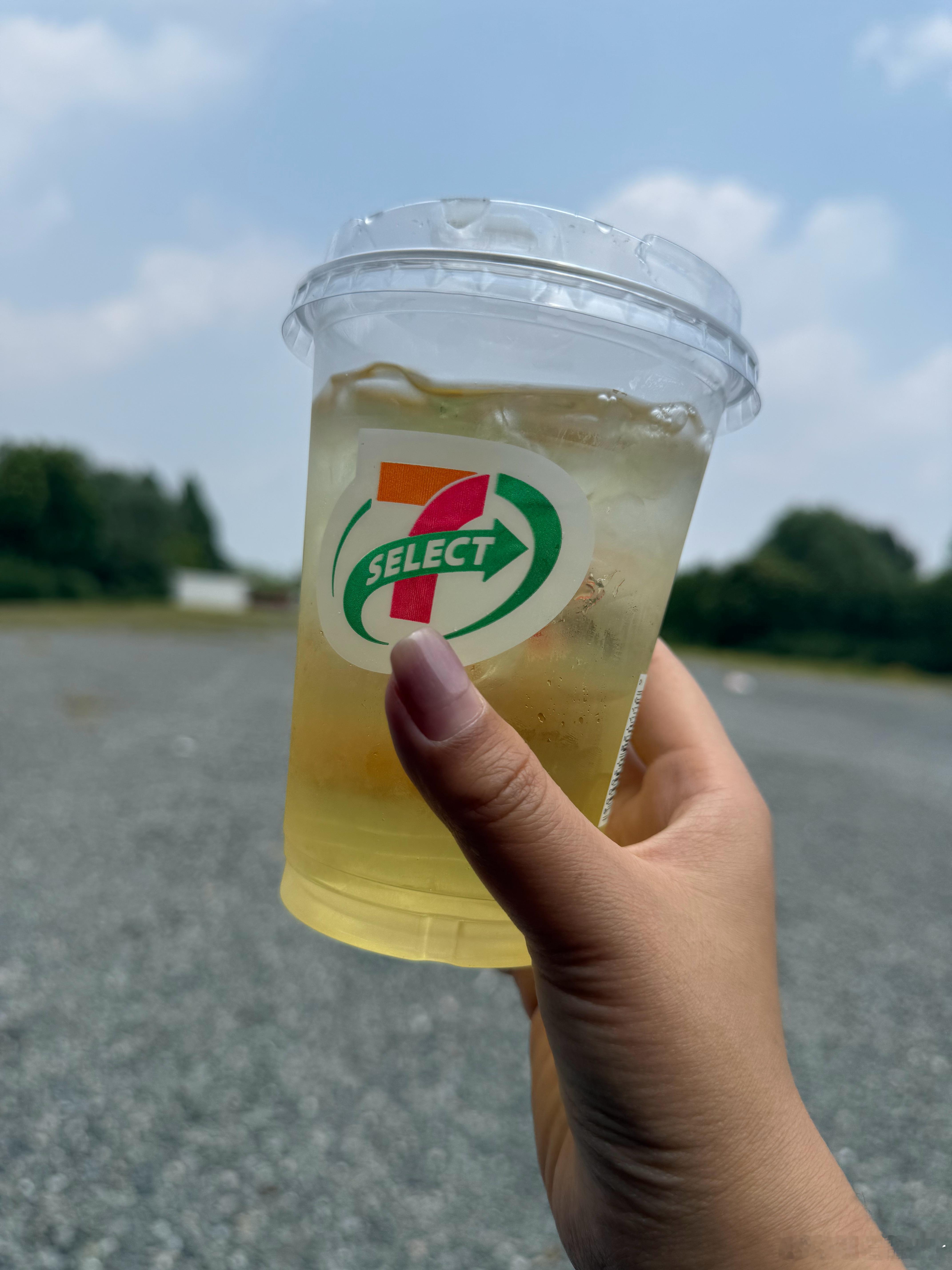 夏天拍摄的时候来一个冰杯，真的不要太舒服～强烈推荐给户外的家人们✌🏻​​​
