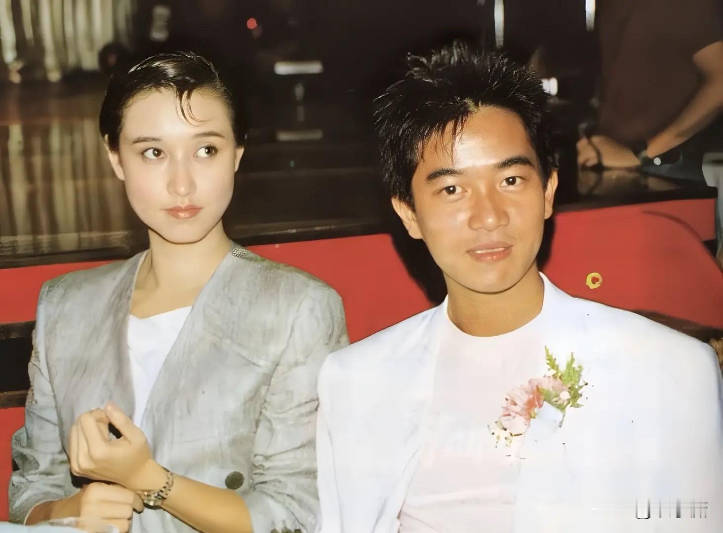 这三张老照片拍于1984年。那年陈百强（Danny）第一次带中澳混血女友Karina公开亮相，男帅女