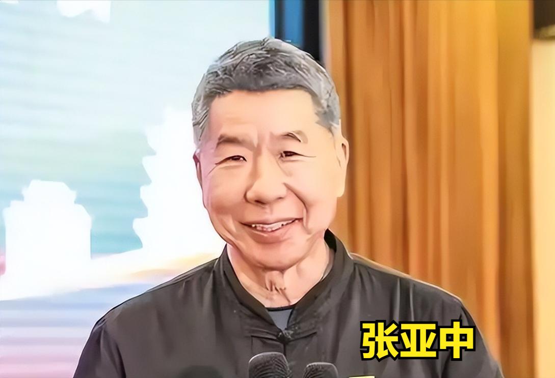 发现一个小细节，周锡玮对三位国民党党主席参选人提问时，明确说出了“中国包含中国大