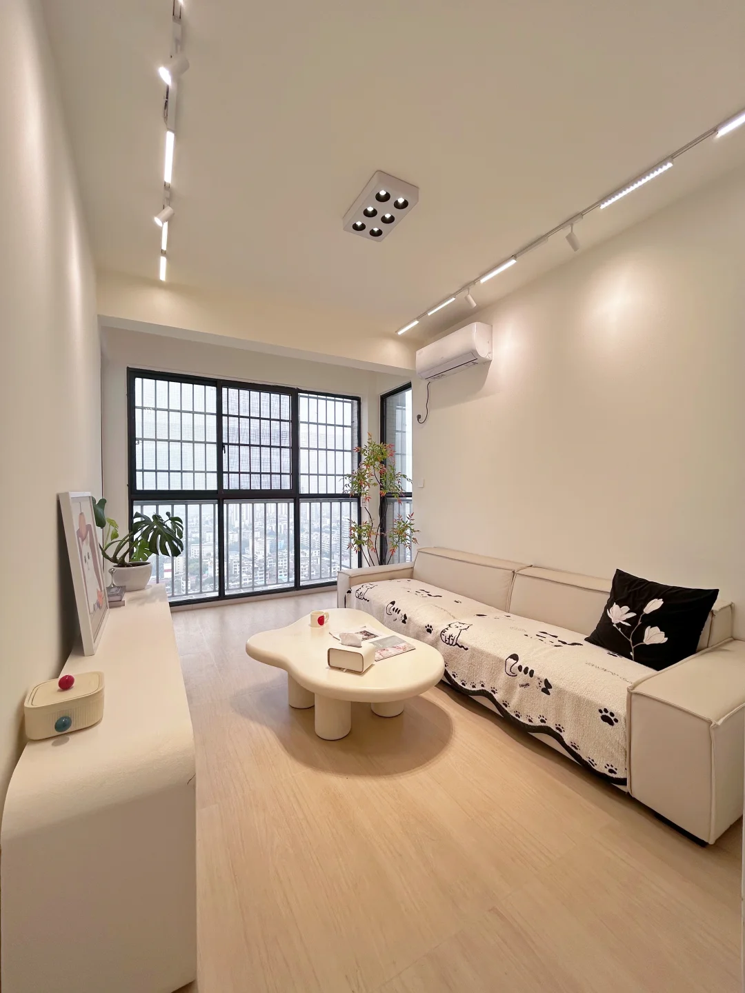 谁懂啊😱30㎡小户也能拥有这么温柔的客厅