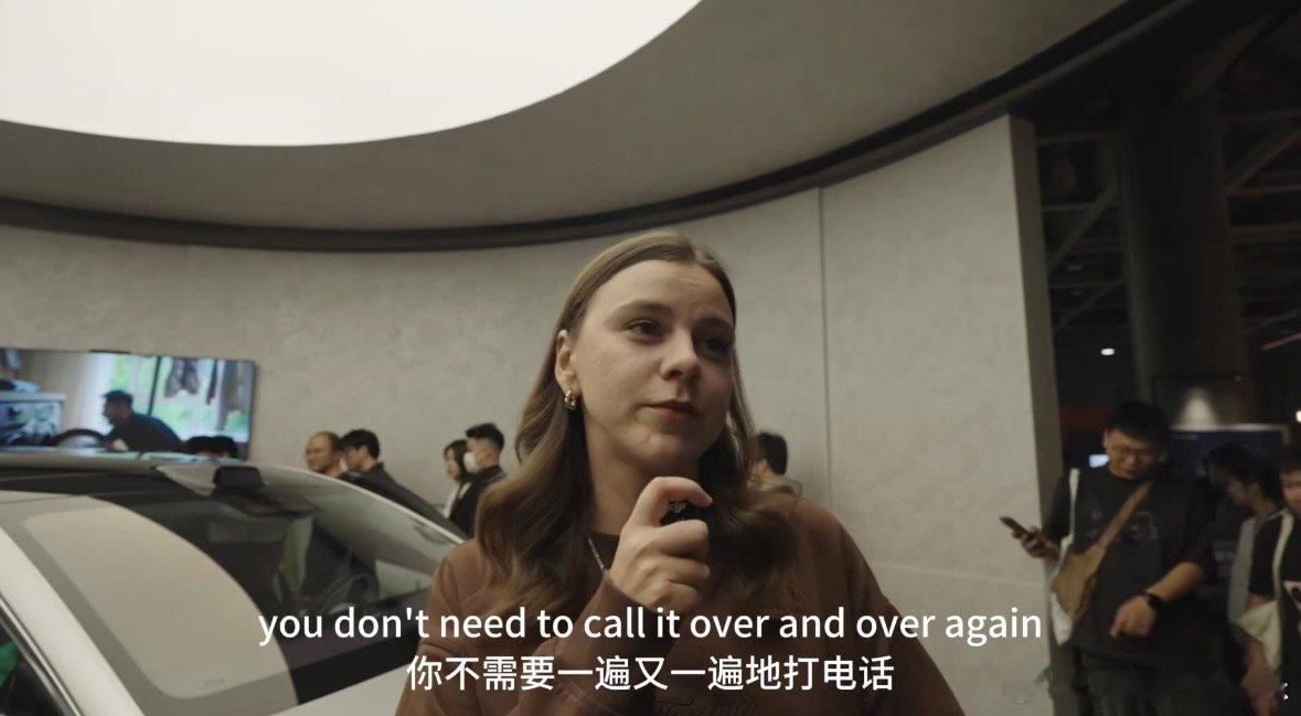 外国人对广州设计周好评如潮广州设计周惊艳了外国人逛2025广州设计周被“城市即