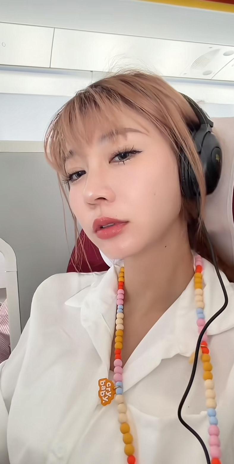 北京名媛，旭姐，京爷茄大炮的女人，表面上看来，她一副无欲无求的样子，其实内心满是