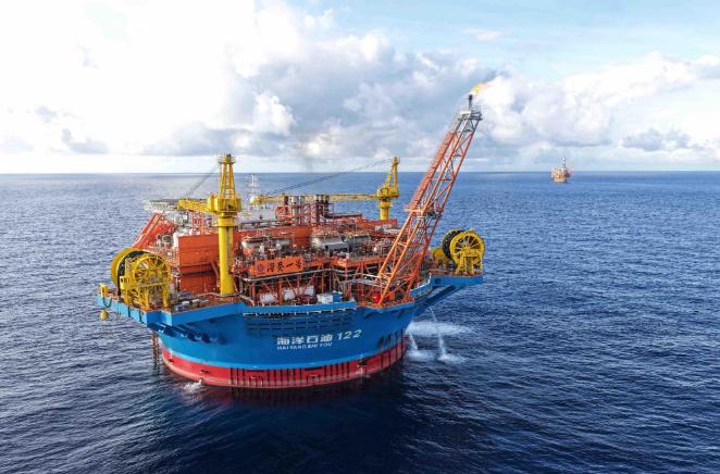 340万桶俄油堵在中国近海，中国为啥不接？答案很现实。黄海海域五艘满载俄罗斯乌拉