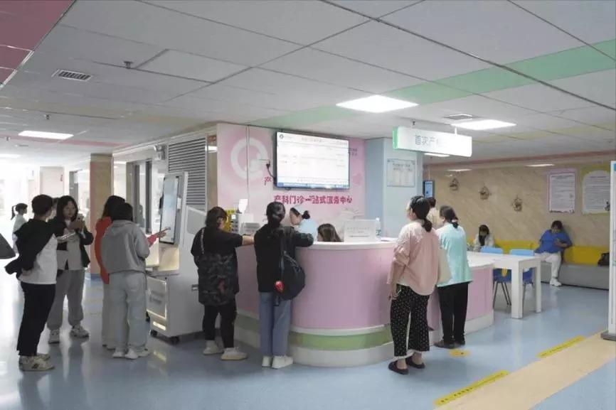 最新调查显示中国性病居然反扑了。这可不是小事，性病的传播会严重影响人们的健康。