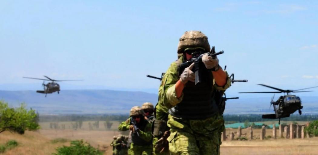 急报！台海周边风声紧，外部围堵的说法又被推到台前！据最新报道，俄罗斯卫星通