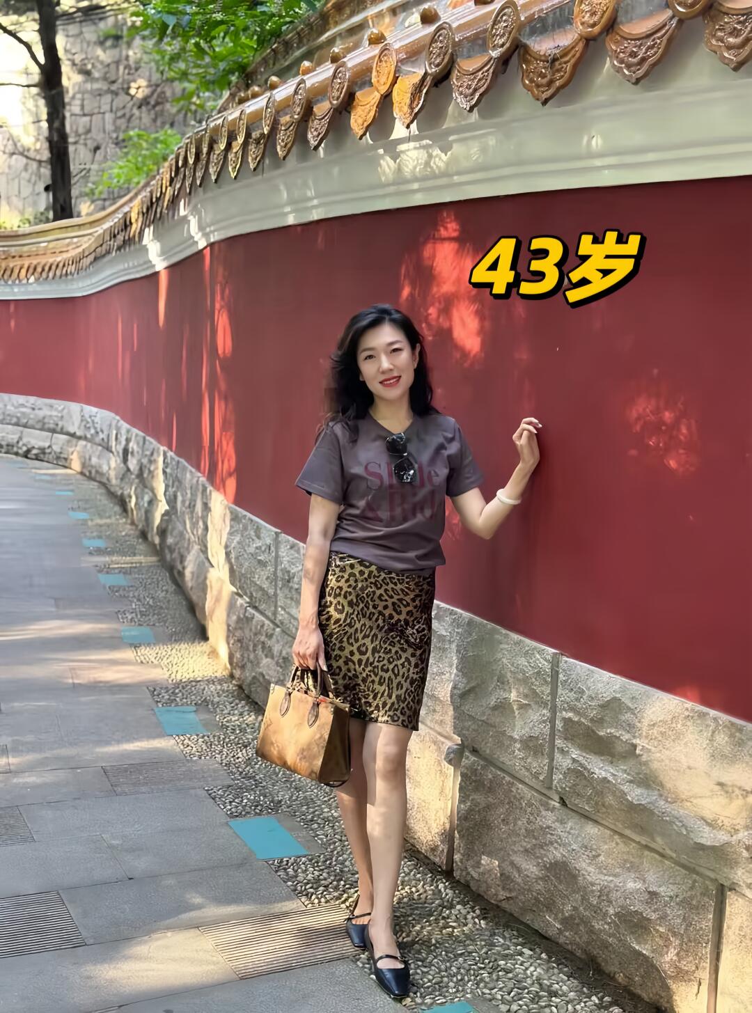 43岁，每天两顿饭，远离医院坚持港式抗衰