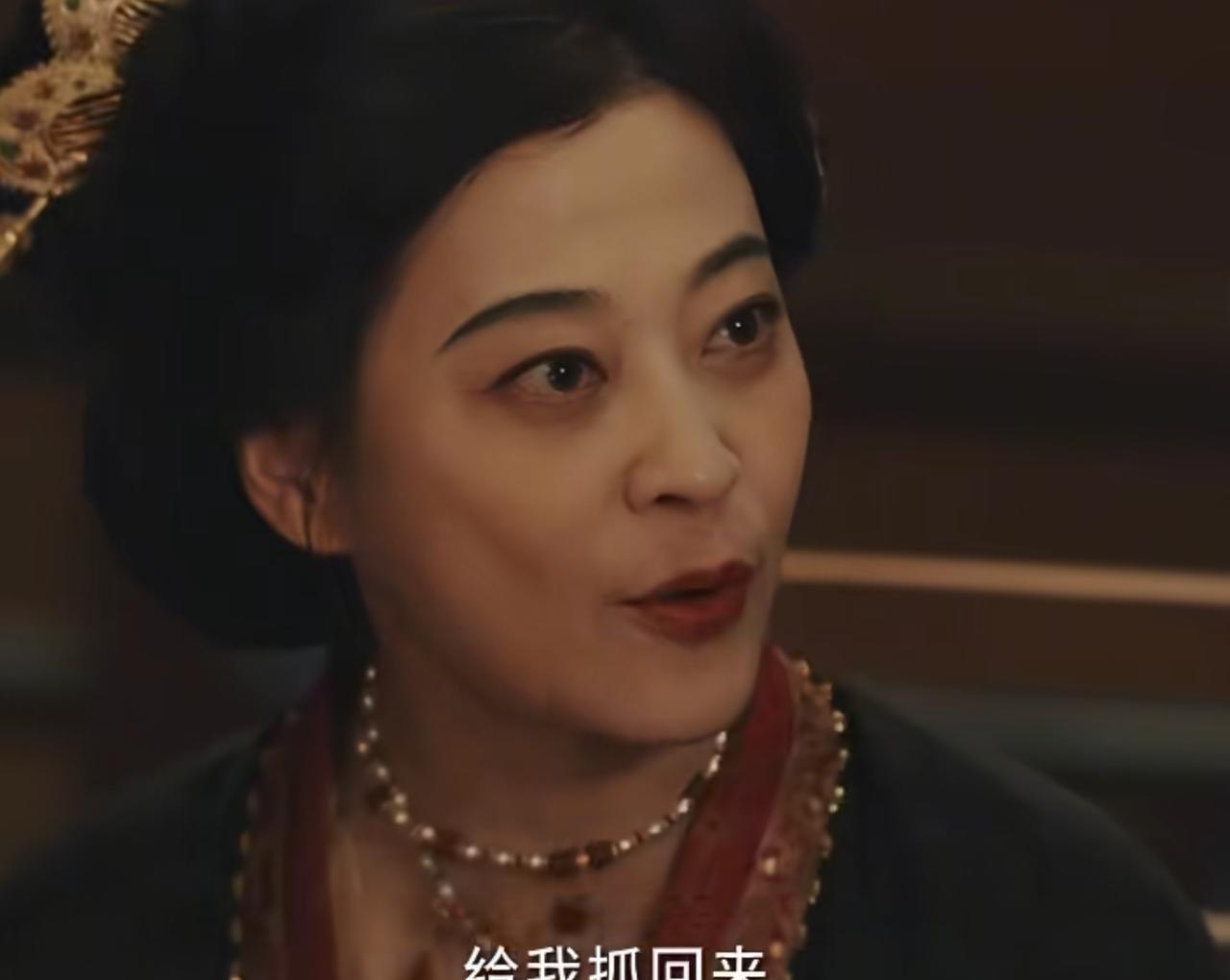 别被电视剧骗了。钱弘俶的王妃，根本没搬空什么琅琊阁，她收到最硬核的“聘礼”，是